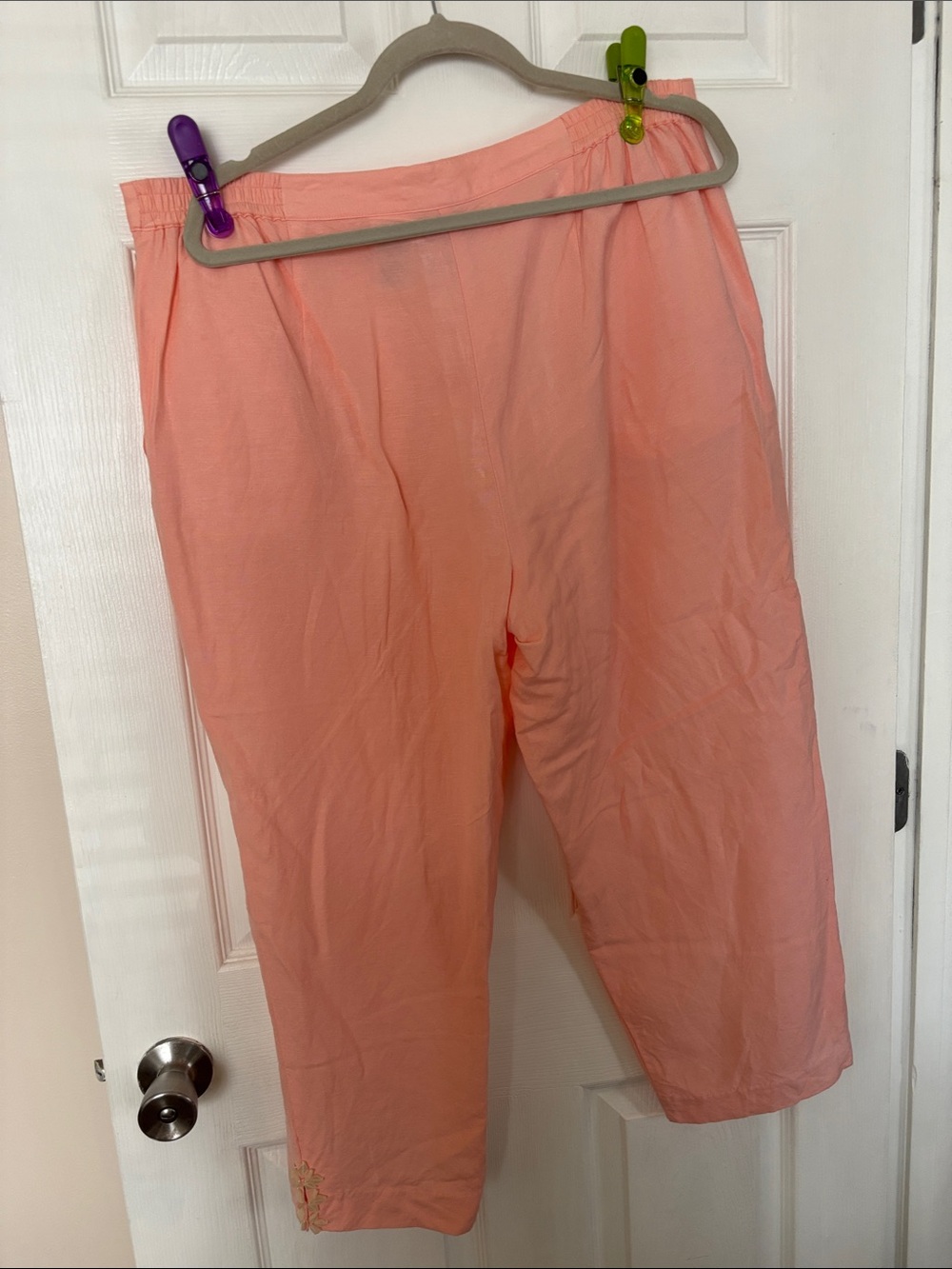 Ruby Rd. Peach Crop Pants - Picture 2 of 3